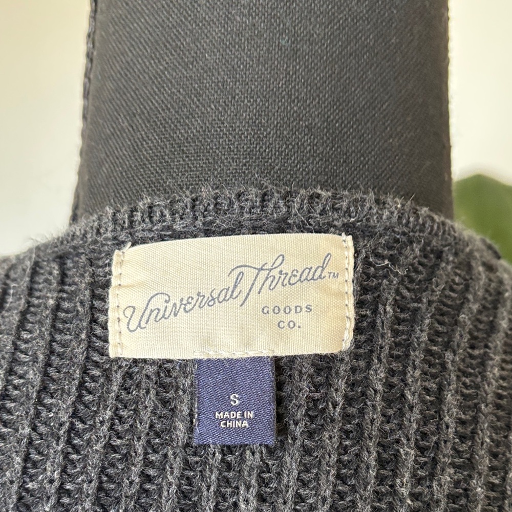 Universal Thread Dark Gray Ribbed Sweater - Picture 2 of 6
